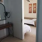 Magic Land Apartment *