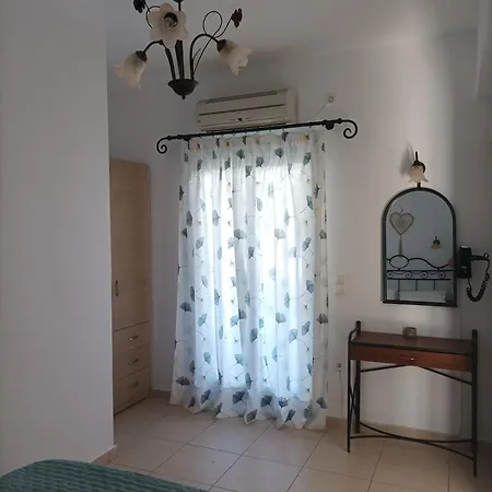 ماجيك لاند Pláka