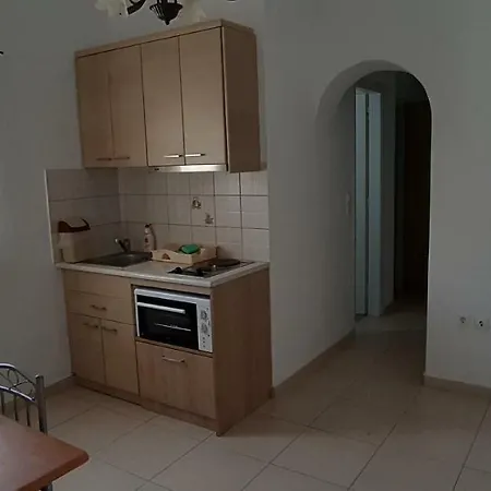ماجيك لاند Pláka
