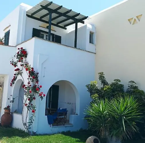 Magic Land Appartamento Pláka